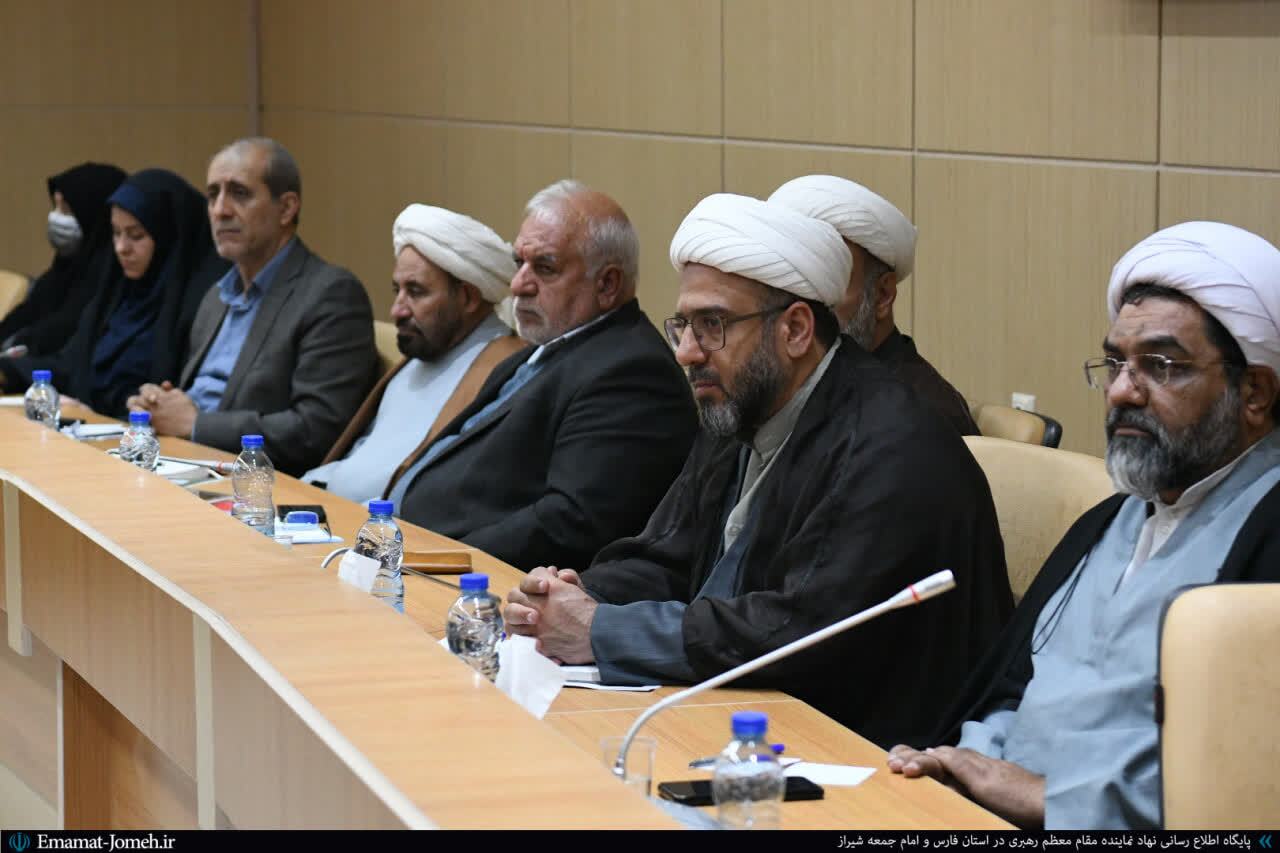 جلسه شورای هماهنگی و گسترش فعالیت‌های قرآنی استان فارس